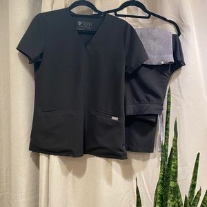 Figs scrubs